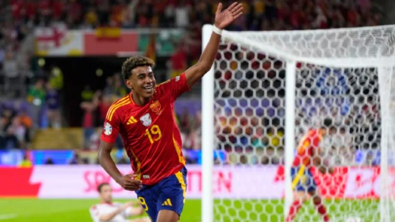 ลามีน ยามาล ถอนตัวจากทีมชาติสเปน