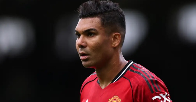 แมนยูปักธงกลาง ในฤดูกาล 2025-26