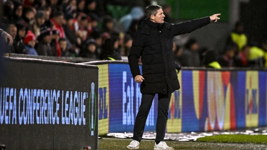 คริสตัล พาเลซ ไม่ได้ชัยชนะเหนือทีมอื่น ขณะที่อีเกิลส์ถล่มเชลเบิร์นในทัลลาห์ท ufa169