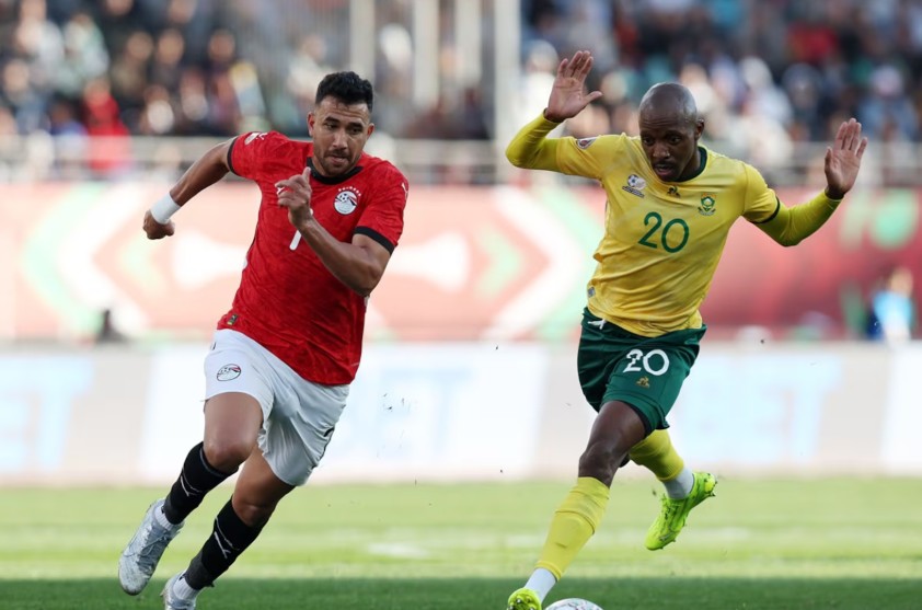 บรูสปกป้อง Khuliso Mudau ขณะที่บาฟานาเตรียมพบกับซิมบับเว